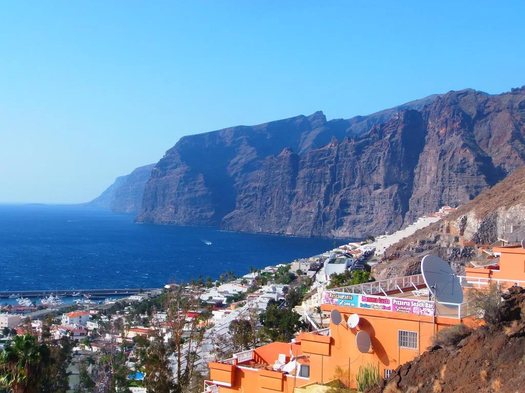 The Perfect Resort of Los Gigantes Los-Gigantes